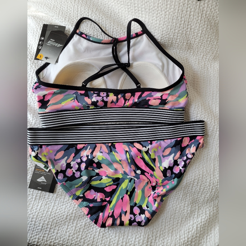 NWT two piece swimsuit - Picture 2 of 9